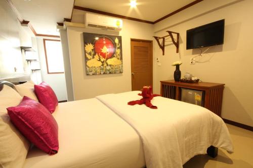 Thani Resort | TR Guesthouse