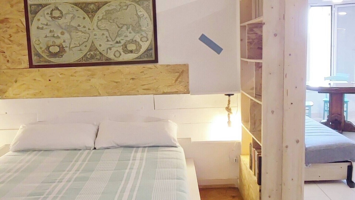 Ventimiglia Apartment | Tra Pagine e Comfort: Residenza Bibliososta .rinnovato Febbraio 2024