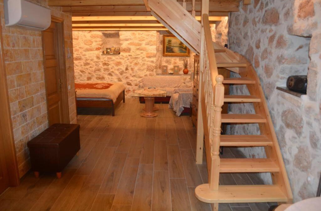 Agios Georgios Sykousis House | Traditional Chios House