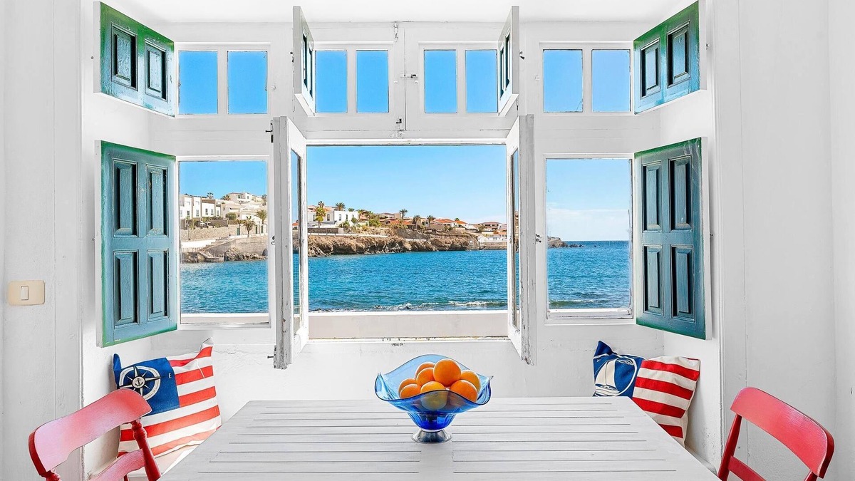 Poris de Abona Cottage | Traditional Canary beach house