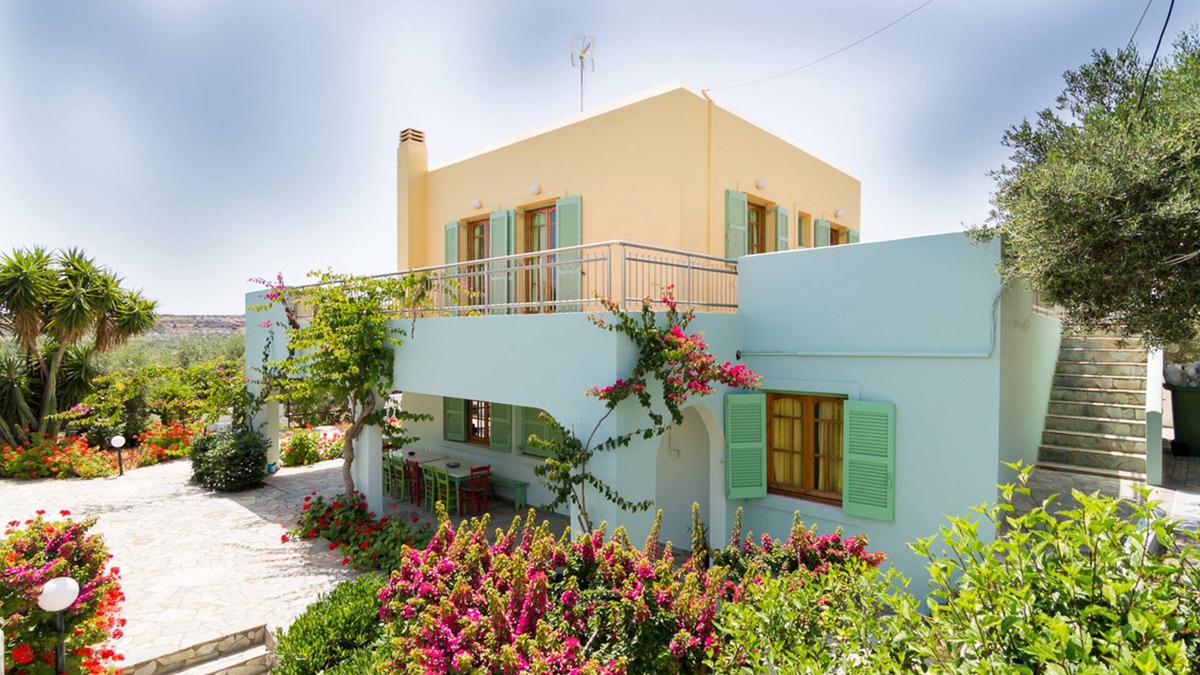 Skotino Villa | Traditional Cretan Villa, Located Close To The Beach And Main Sights