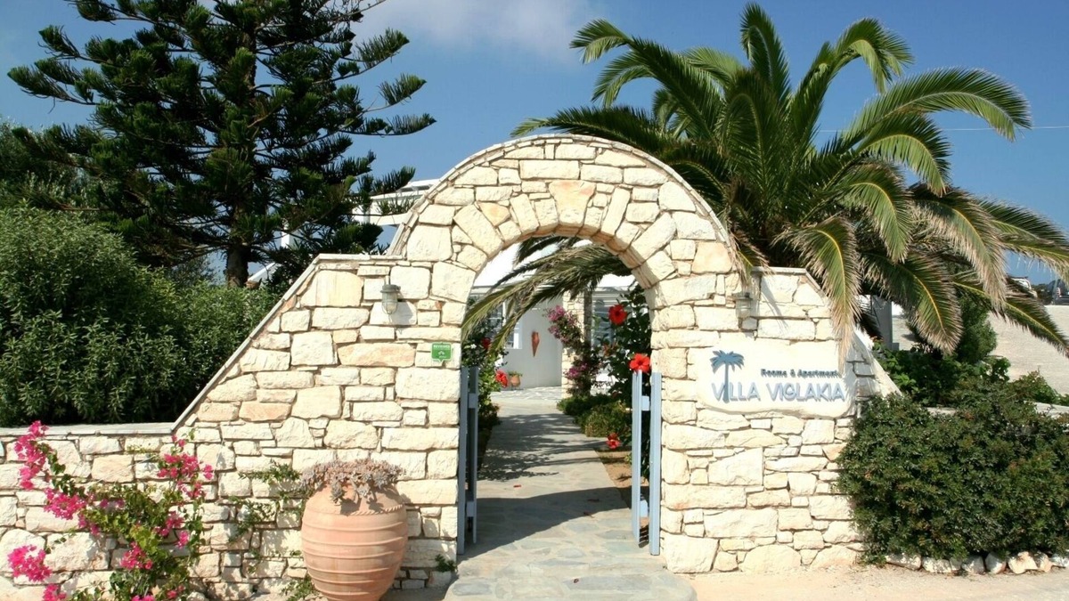 Santa Maria Apartment | Traditional cycladic apartment, in the most beautiful area of Paros
