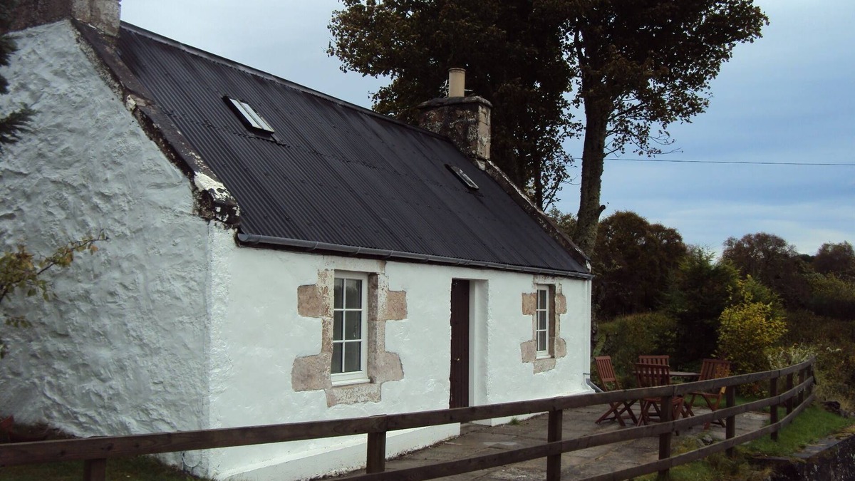 Dornoch Cottage | Traditional Highland Cottage
