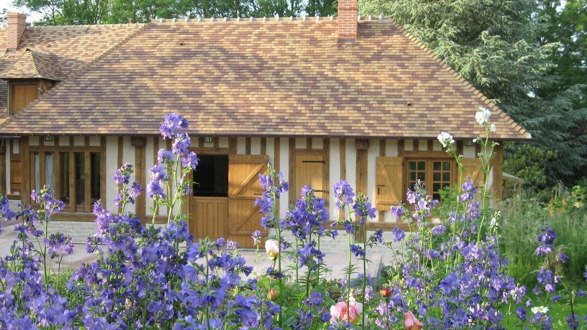 Dampsmesnil House | Traditional house with garden in Dampsmesnil