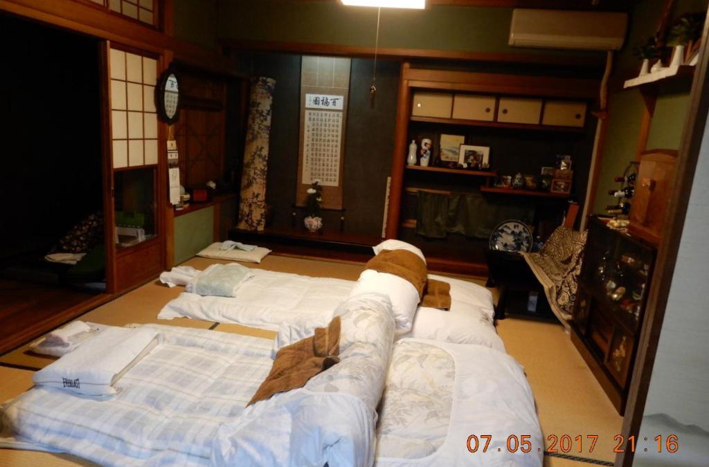 Hirakata House | Traditional Japanese House with beautiful garden