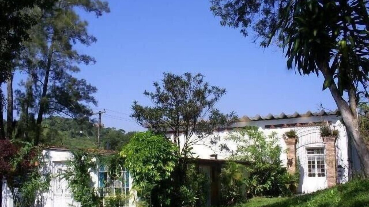 Parque Santa Tereza House | Traditional Paradise in Santa Isabel: Retreat, Camping, Meeting. 43km from SP!