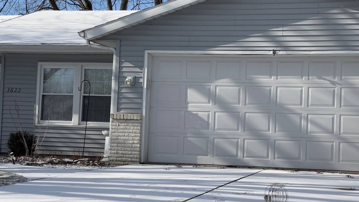 Saint Marys  Allen County House | Traditional Ranch house, SW Fort Wayne 3 Bed, 2 Full Bath, Sleeps 7+