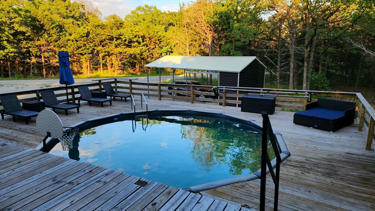 Gordonville Cabin | Tranquil 2-bedroom cabin on an acre in serene Pottsboro, 4 mins to Lake Texoma!