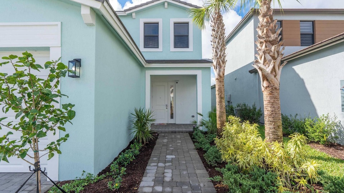 Hunt Club House | Tranquil 5-bedroom house with AC in Westlake