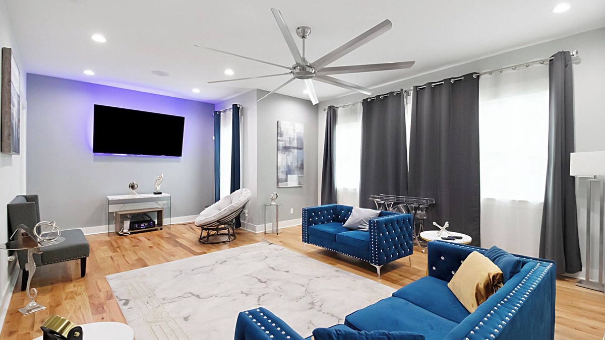 Candler-McAfee House | Tranquil 5-bedroom house with pool in Decatur
