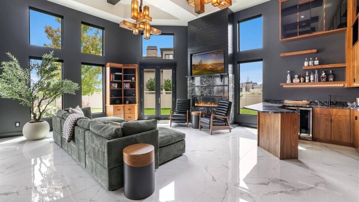 Twin Falls House | Tranquil and Dramatic house on the Rim of the Snake River Canyon