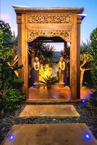 Carrara House | Tranquil Balinese Retreat in a resort style oasis