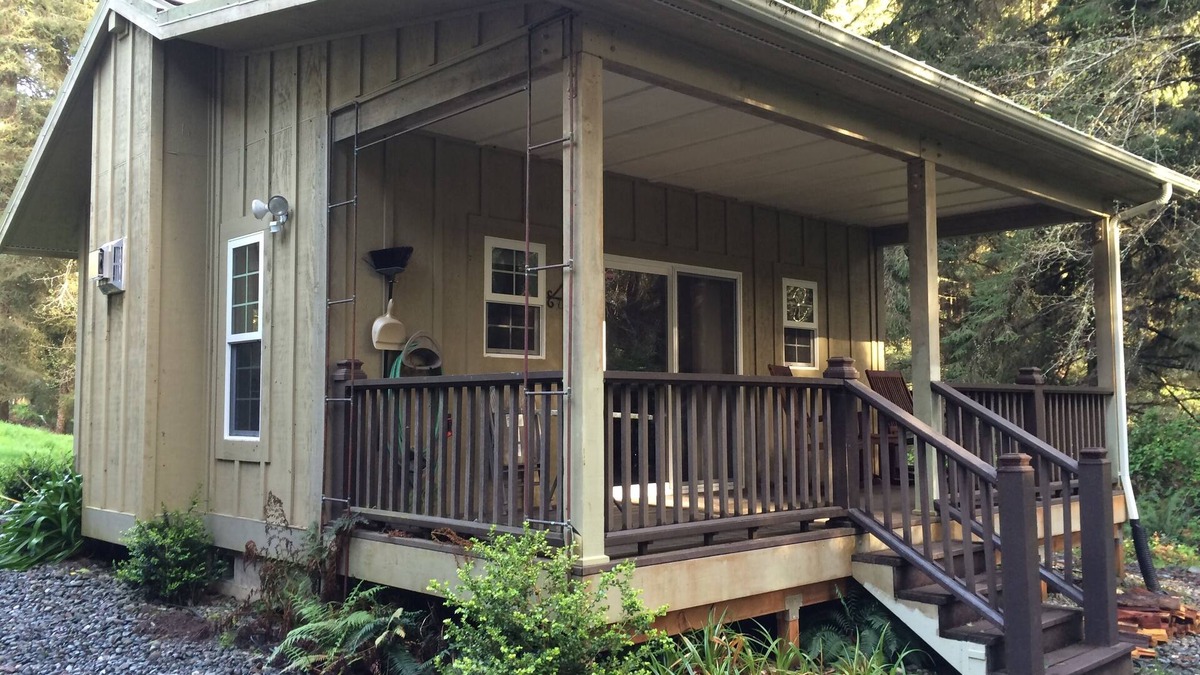 Trinidad Cottage | Tranquil Cottage with modern amenities of home, located near beaches and parks
