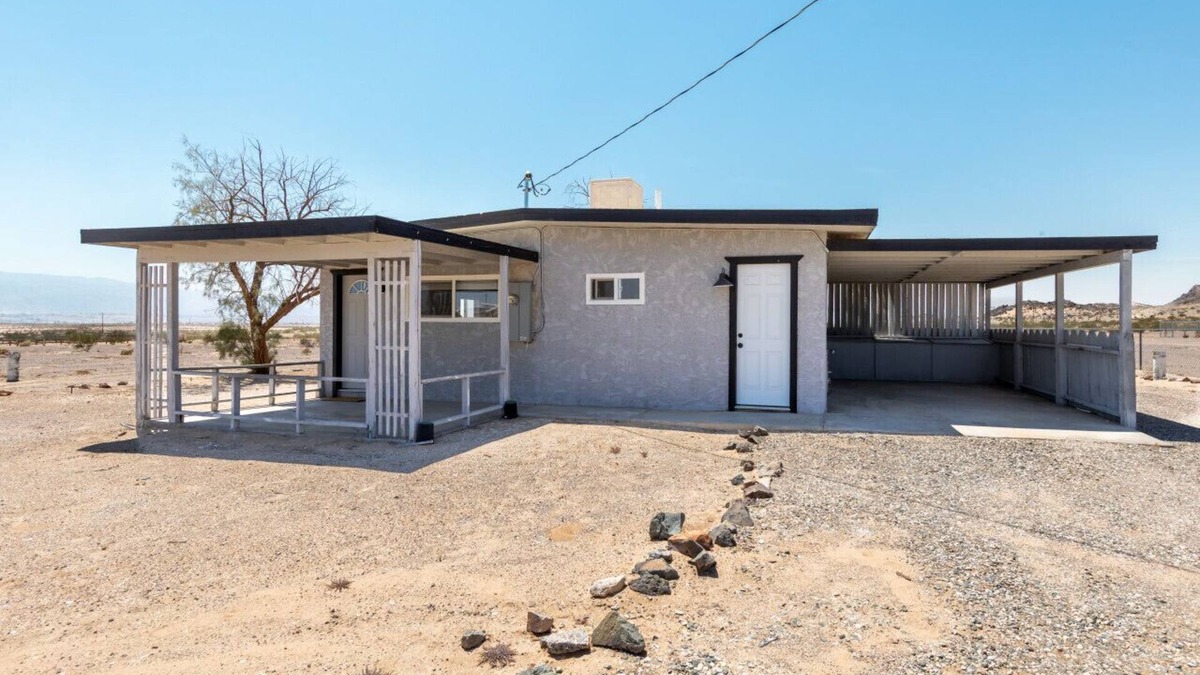Wonder Valley House | Tranquil Desert Escape