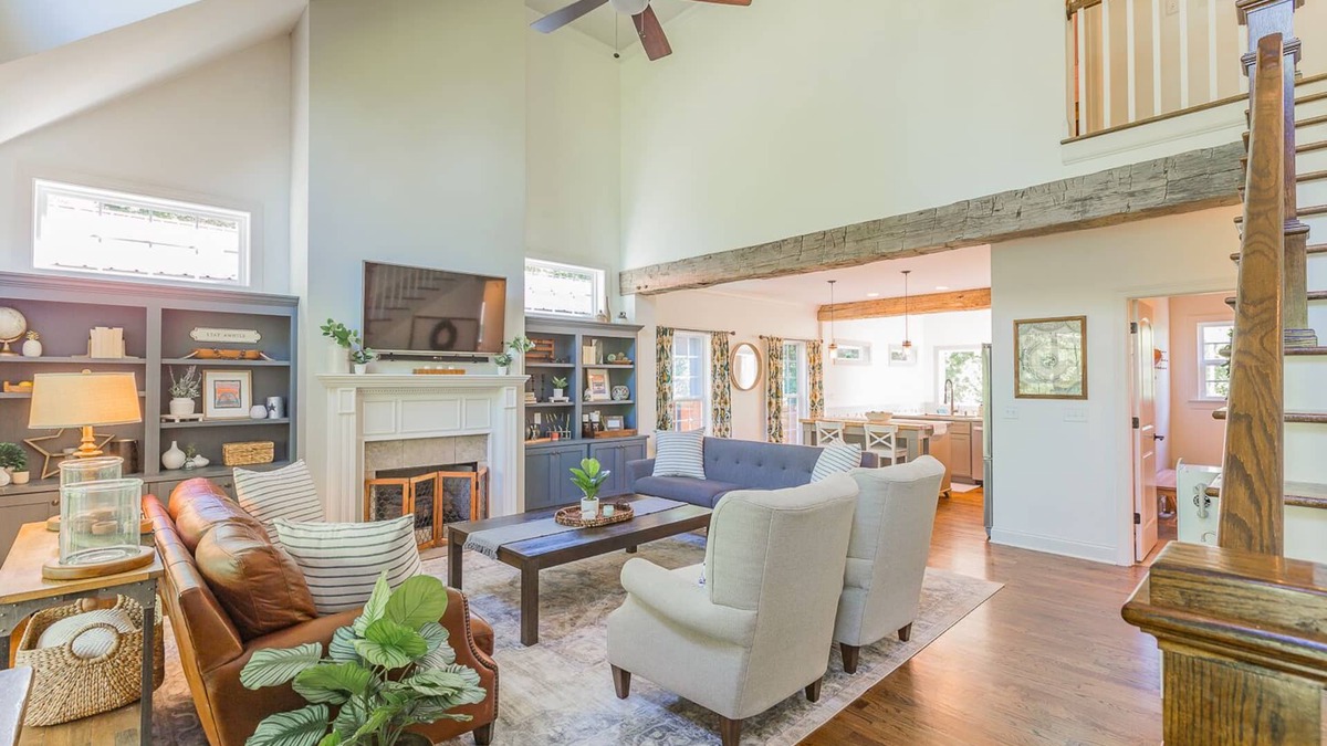 Chattanooga House | Tranquil Downtown Retreat - 4 Minutes to Aquarium & Coolidge Park!