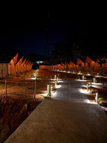 Sanapur Resort | Tranquil Hampi