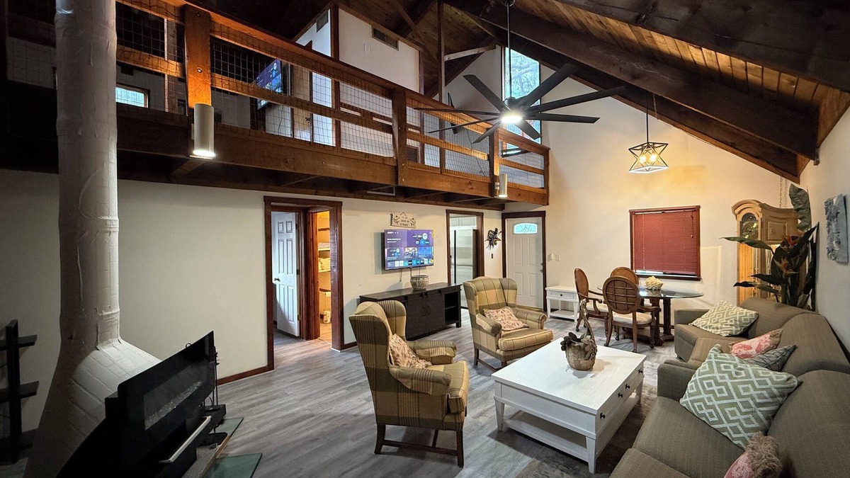 Indian River Estates House | Tranquil, inviting, and unique cedar cabin 3 bedroom 1.5 bath home. TV’s & WiFI.