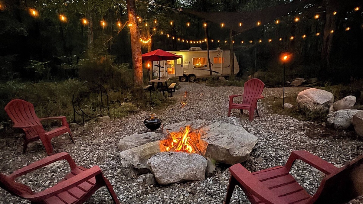 Pine Bush House | TRANQUIL MOUNTAIN SOLITUDE