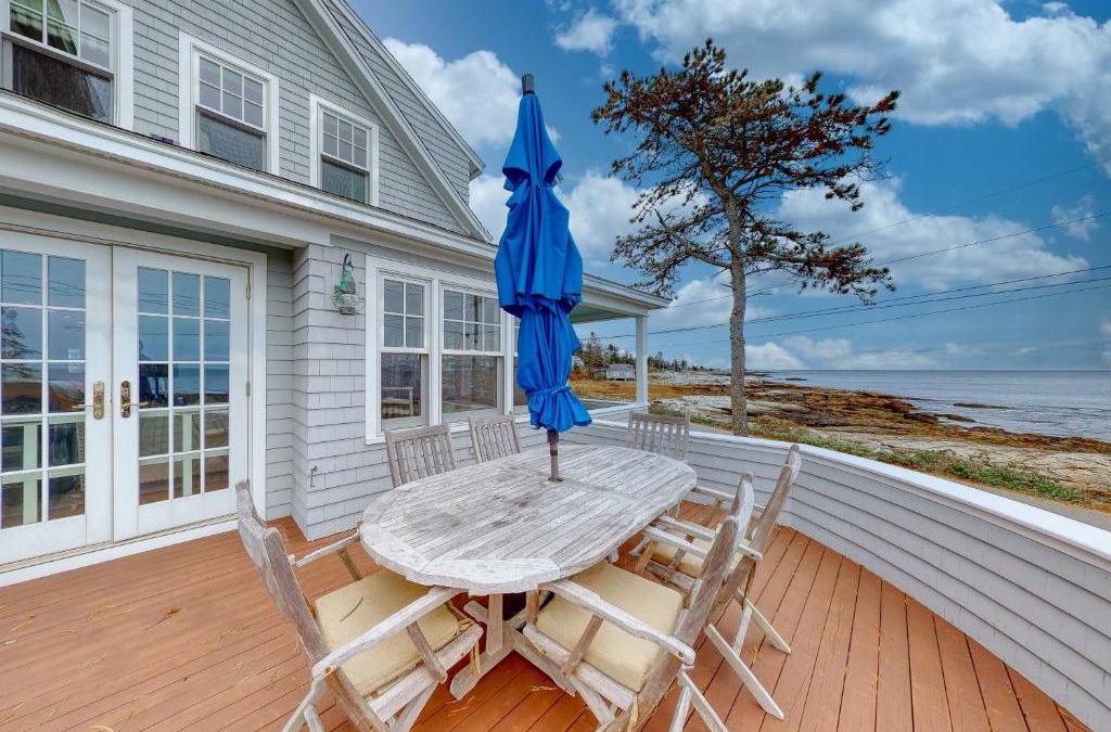 Ocean Point House | Tranquil Ocean Retreat