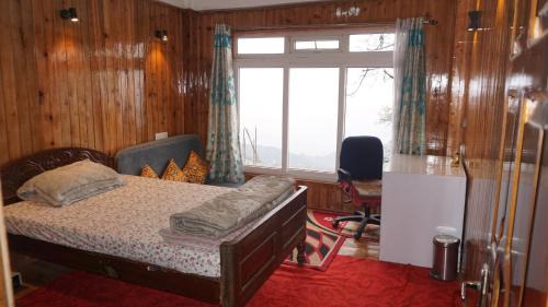 Ghoom House | Tranquil Retreat Homestay