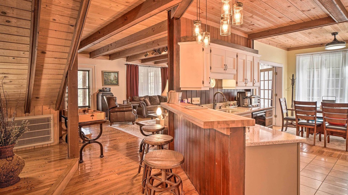 Carson Springs Cabin | Tranquil Smoky Mountain Cabin w/Porch & Fire Pit