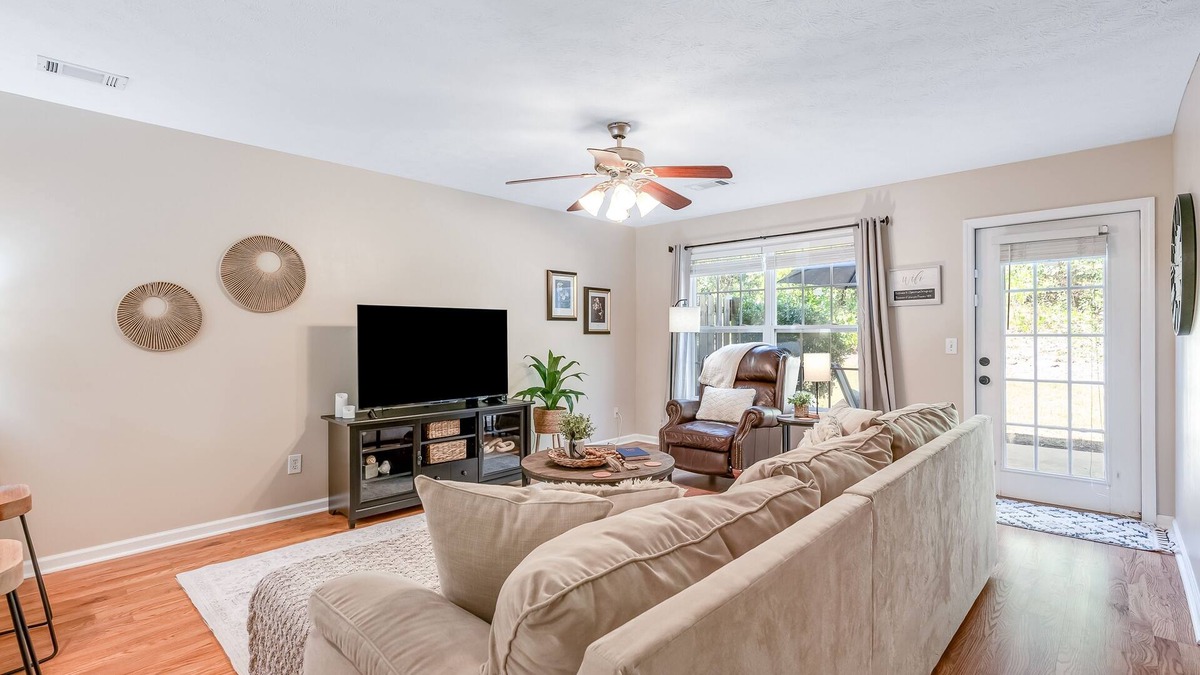 Auburn House | Tranquil townhome near campus with seasonal pool access & private patio