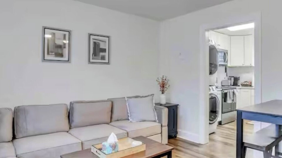 North Charleston Apartment | Tranquility- a Charming 2-bedroom apartment in amazing North Charleston