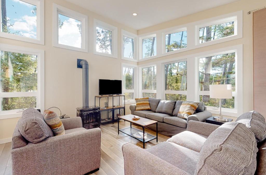 Nehalem House | Tranquility Base