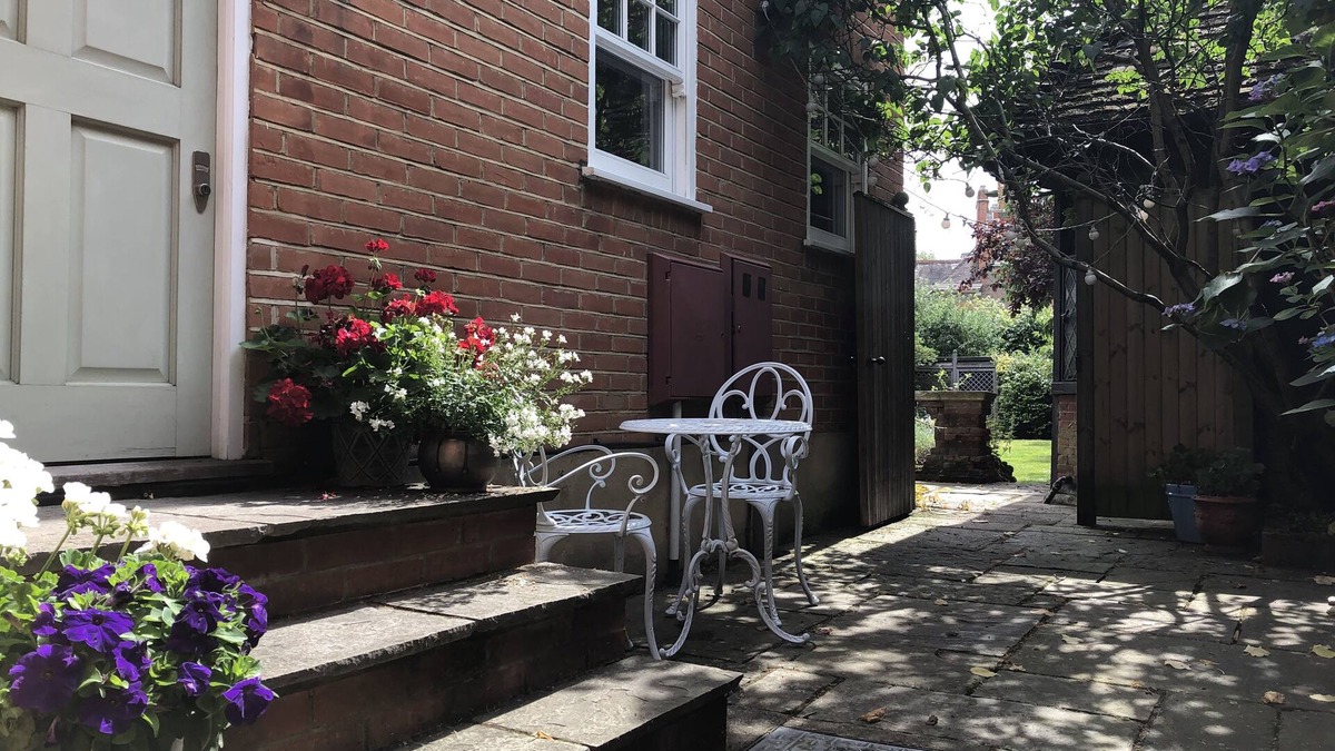 Village House | Tranquility in the heart of Wimbledon Village with stunning Common views