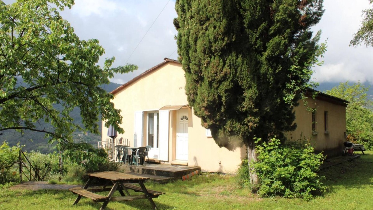 Contes House | Tranquille - CONTES - Gîte
