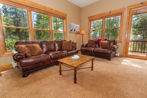 Keystone House | Trapper's Crossing 4 Bedroom Homes by Summit County Mountain Retreats