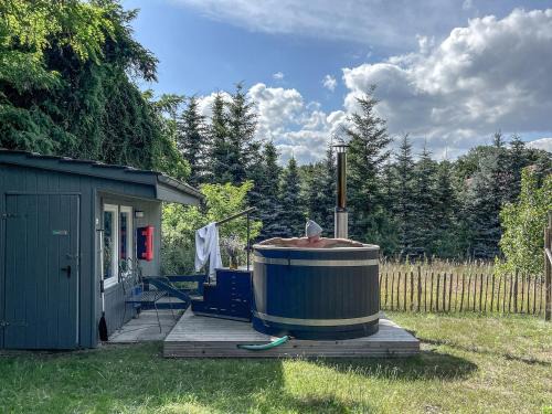 Luckow House | traumHaff - Sea Hideaway Ostsee Region - privates NORDICSPA, Kamin, Kunst, Hund 300m zum Strand