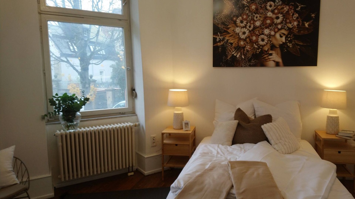 Hanggebiet Apartment | Traumhaftes Chalet am Turmberg in Karlsruhe Durlach! NEW Ferienwohnung Villa!