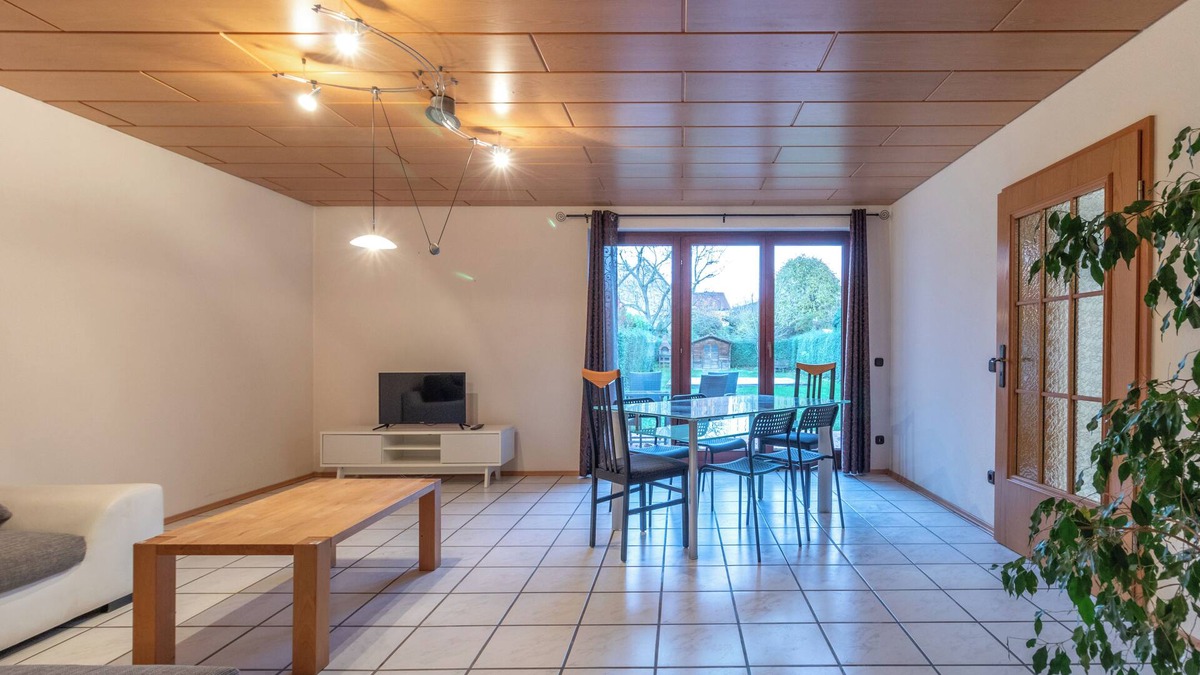 Mainz-Bingen House | Traumhaus Nähe Mainz I 12 Betten I 4 Schlafzimmer I Terrasse I 200m² I Garten