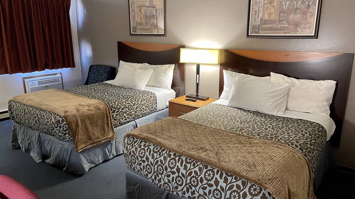 Watertown Hotel | Travel Inn