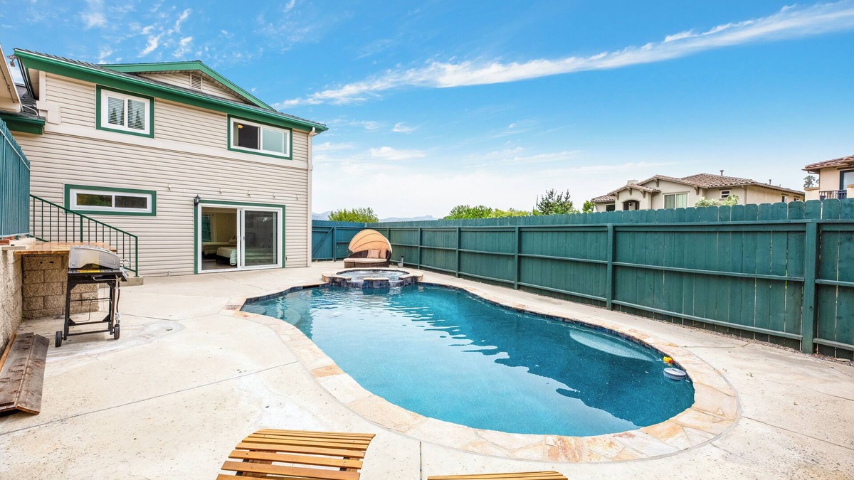 Dana Point Villa | Traveler's Dream Sea Breeze Pool Villa next to Dana Point Harbor