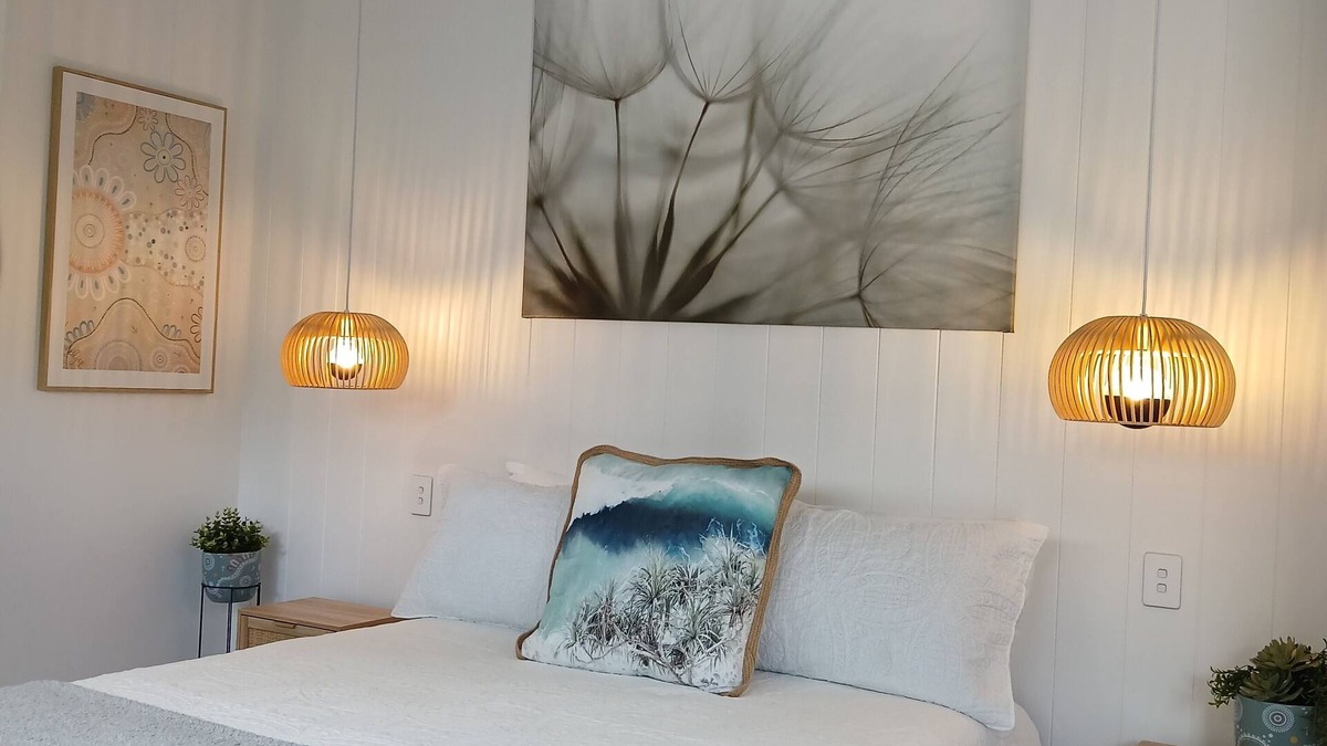 Corindi Beach Apartment | Travelers Palm Private Guest Suite - Easy stroll to Corindi Beach