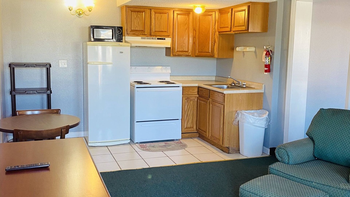 Scottsboro Hotel | Travelers Place Inn & Suites