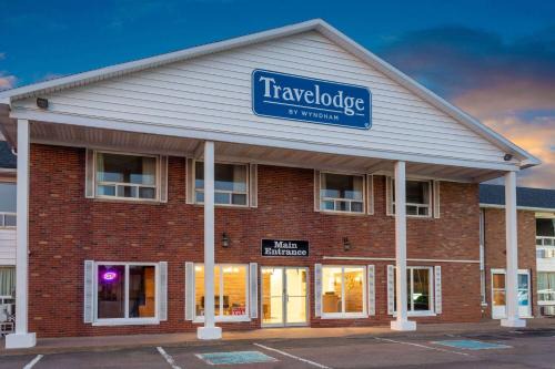 Amherst Hotel | Travelodge by Wyndham Amherst