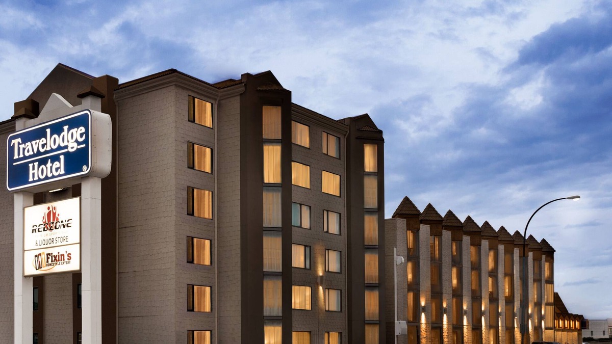 North Industrial Hotel | Travelodge by Wyndham Saskatoon