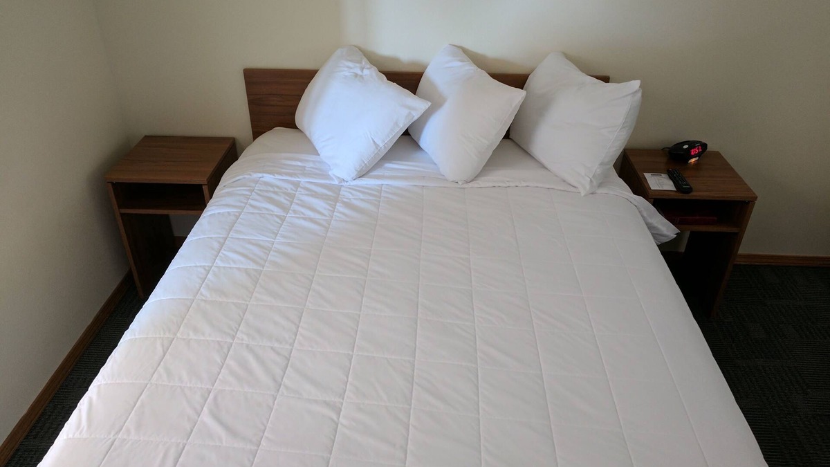 Three Forks Hotel | Travelodge by Wyndham Three Forks