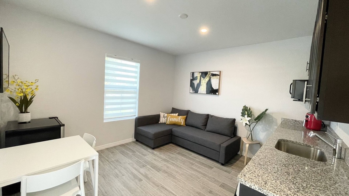 Port Saint Lucie House | Treasure Coast 1/1 Apartment - Beach, Golf & Relax