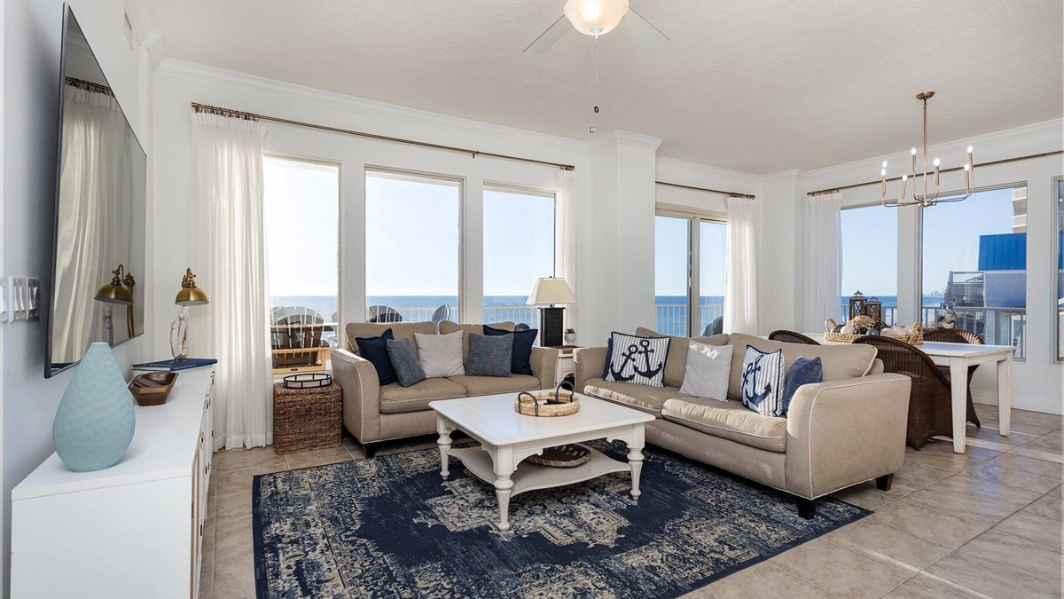 Thomas Drive Condo | Treasure Island 312 - 3 spacious bedrooms ocean front! Corner unit Amazing view