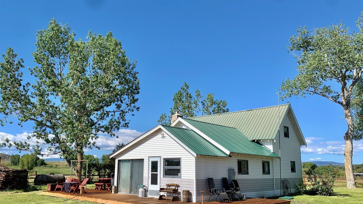 Saratoga Other | Treasure Island Homestead - Rustic Charm Meets Riverfront Serenity