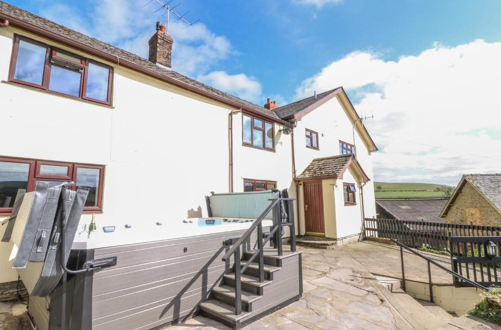 Bleddfa House | Treboeth