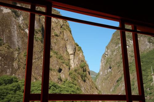 Aguas Calientes Cabin | Tree House Lodge