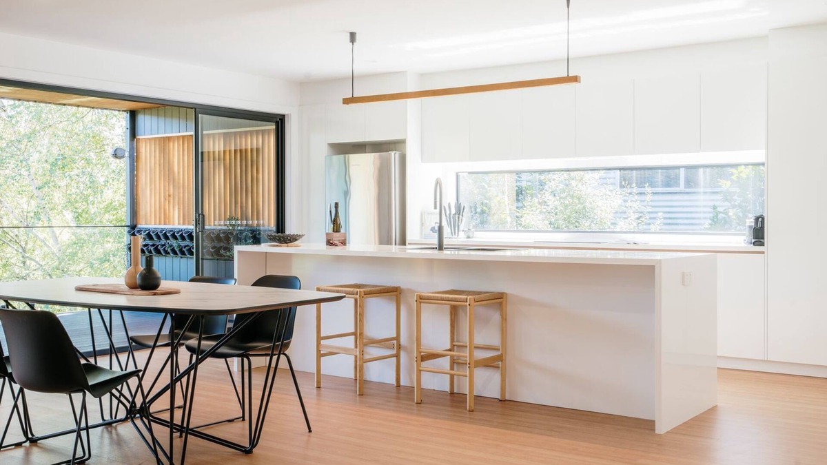 South Launceston House | Tree Top Treasure ITAS