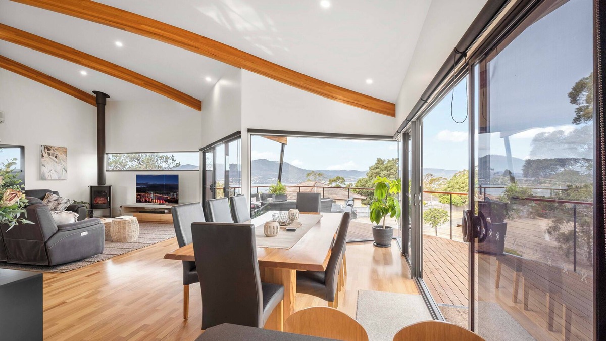 Rosetta House | Tree Top Views - 4 Bedroom House - Rosetta