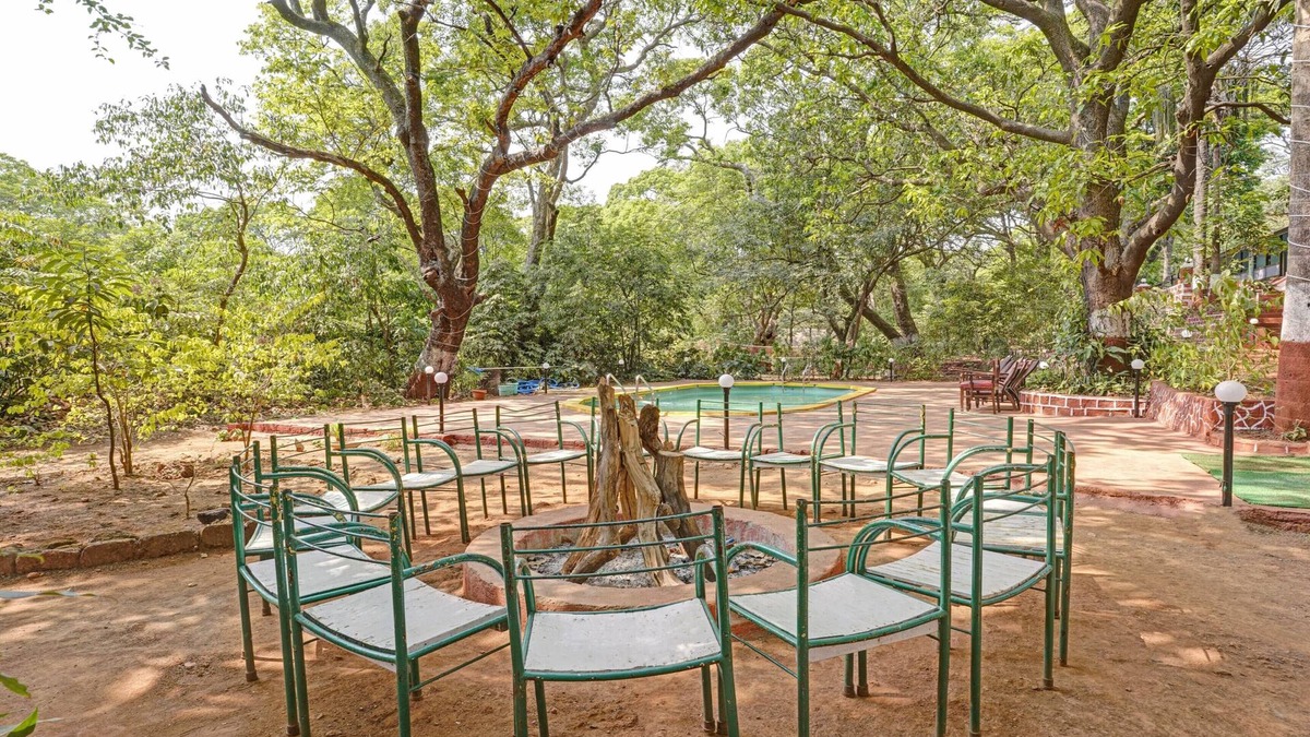 Matheran Hotel | Treebo Cecil Resort, 600 Mtrs From Matheran Railway Station