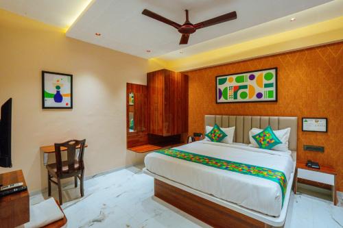 Khattalwada Hotel | Treebo Grand Royal Imperio, Hinjewadi